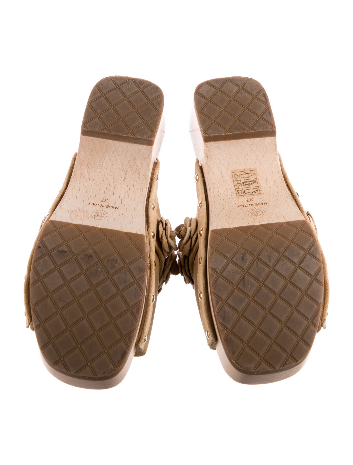 Chanel 2022 Interlocking CC Logo Slides